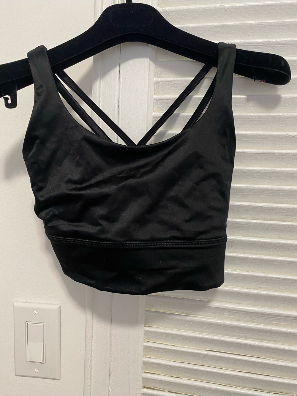 Black Strappy Lululemon Sports Bra Crop Top